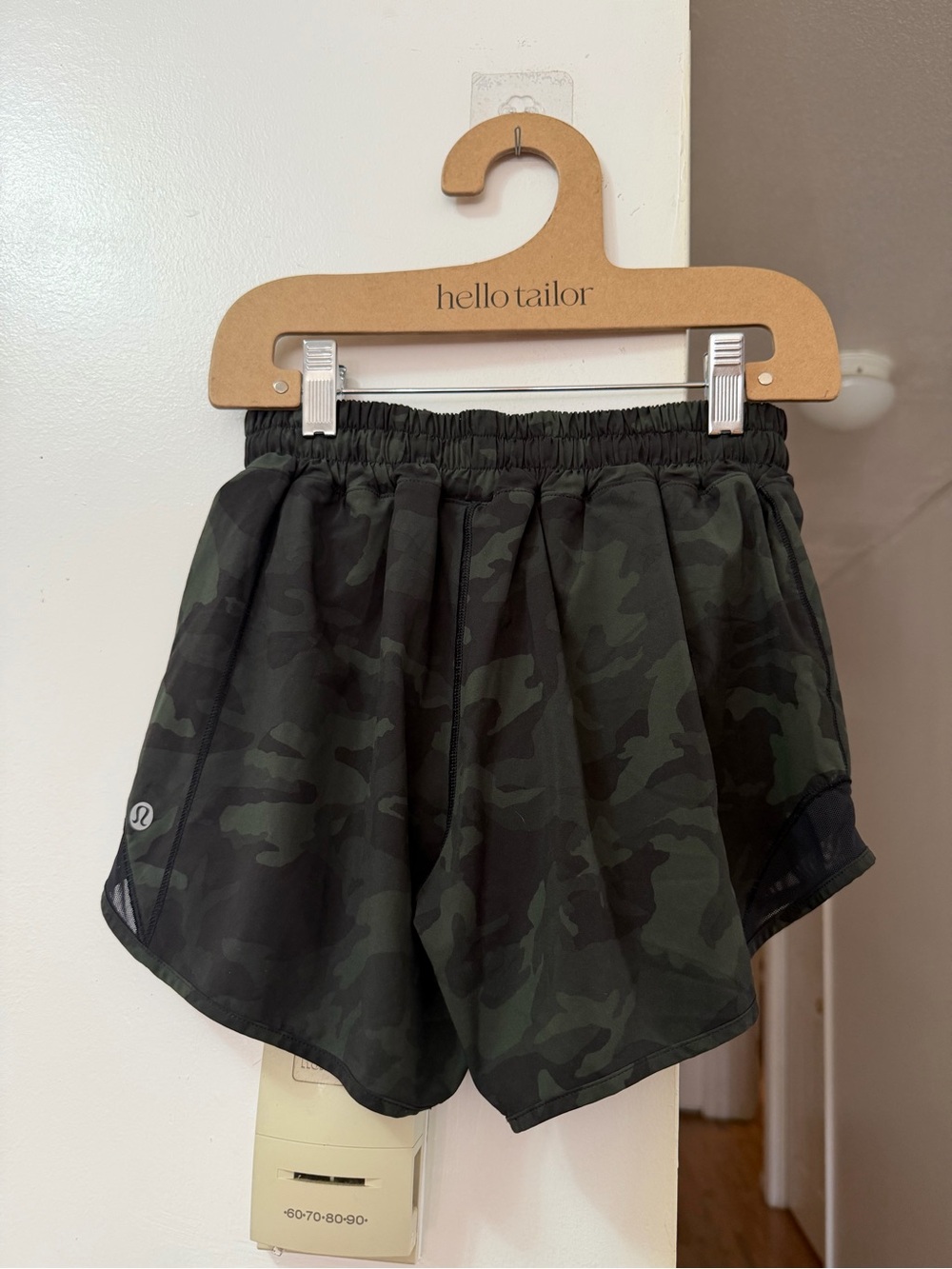 lululemon athletica Women’s Camo Athletic Shorts - Dark Green/Black